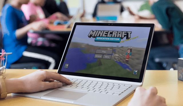 Minecraft, famoso videojuego de Mojang, se ha convertido en aula virtual para que niños en cuarentena reciban clases.