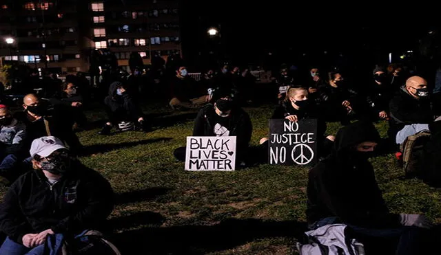 "Black Lives Matter", el lema de las protestas contra el racismo en EE. UU., se reimpulsó en este 2020. Foto: AFP