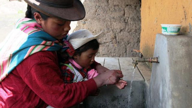 Contemplan plan de obras de agua y desagüe en Espinar, Cusco. Foto: difusión