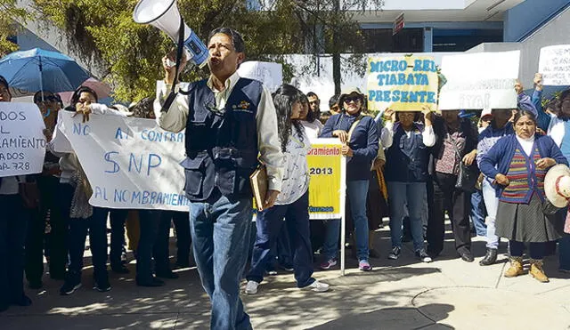 Trabajadores de la Red Arequipa - Caylloma reclaman nombramiento