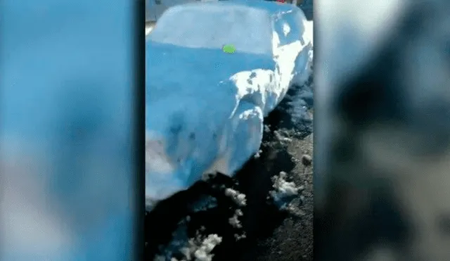 Facebook viral: Un carro hecho de nieve es multado por un policía y causa furor en redes [VIDEO]