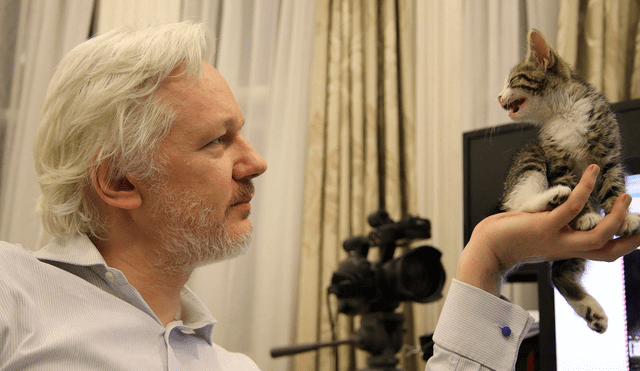 Días duros para Julian Assange