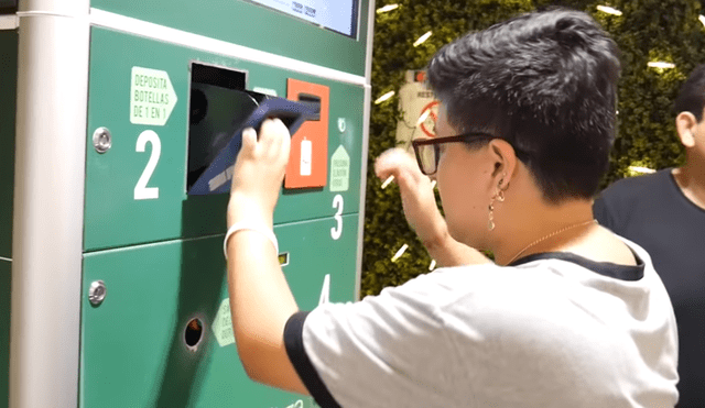 YouTube viral: descubre qué ocurre al meter 100 botellas de plástico en máquina de reciclaje [VIDEO]