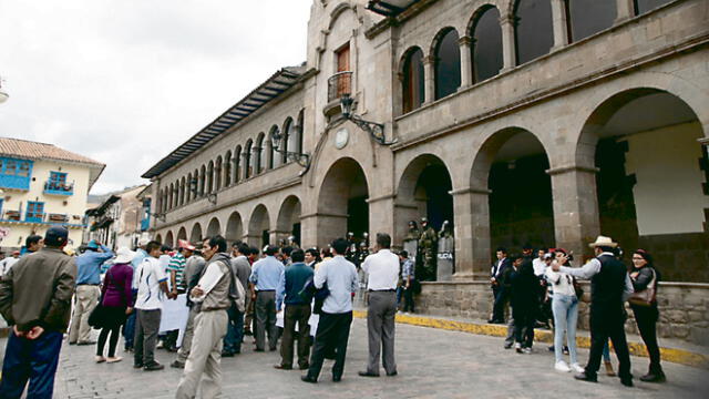 PUERTAS CERRADAS. Viceministro José Vidal Fernández participó en evento de turismo comunitario en la ciudad de Cusco.