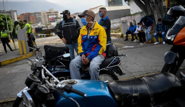 Esas  provisiones se distribuirán en centros sanitarios de Venezuela. Foto: AFP.
