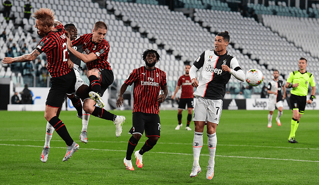 Juventus y AC Milan se enfrentan por la vuelta de las semifinales de la Copa Italia 2020. | Foto: AFP