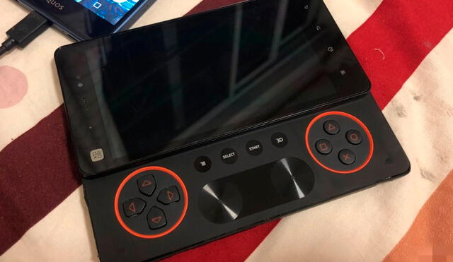 El Xperia Play 2 presentaba un botón de 3D a diferencia de su antecesor. Foto: Jerry Yin