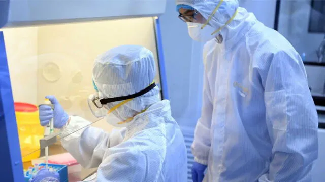 La vacuna del coronavirus podría desarrollarse a partir de la que se viene desarrollando para tratar el MERS. (Foto: EFE)