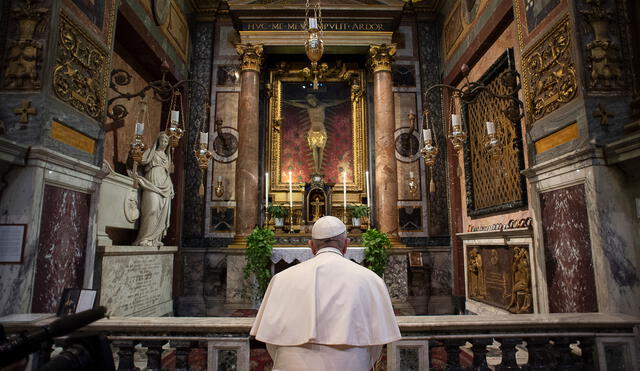 El papa celebrará la Semana Santa sin fieles a causa del coronavirus. Foto: Vatican Media.