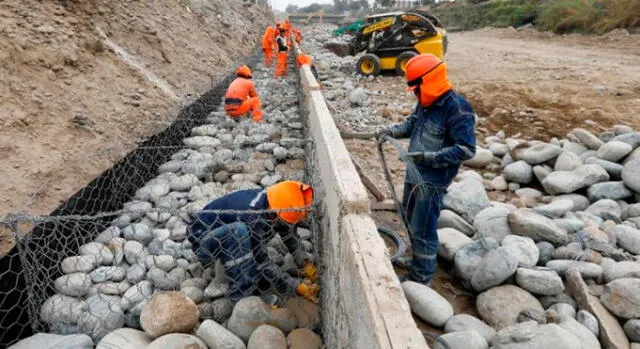 Municipalidad de Lima construye defensas ribereñas en el río Chillón