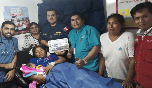  Bebé nació a bordo de una embarcación de la Marina de Guerra del Perú