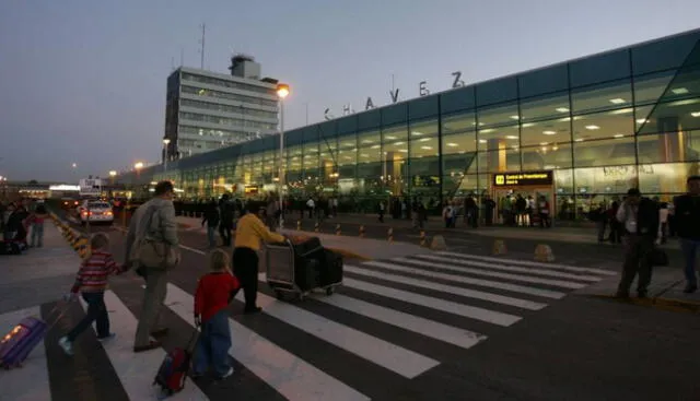 Aeropuerto Jorge Chávez.