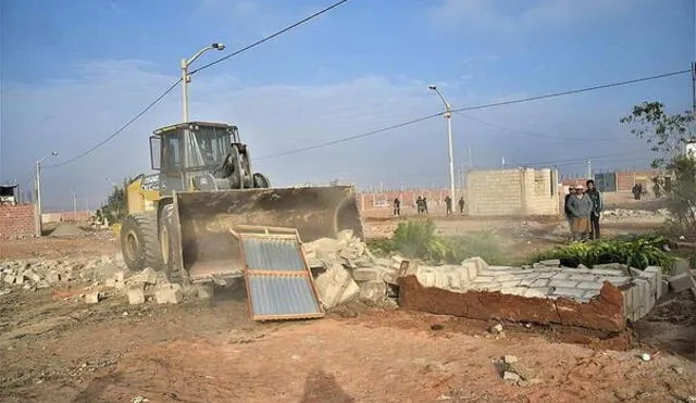 Terrenos del Estado son destinados para la construcción de vías de transporte en Tacna. Foto: Correo.
