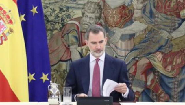 El rey de España, Felipe VI, viene realizando acuerdos para abastecer de materiales sanitarios a los hospitales y ciudadanos. Foto: ABC.