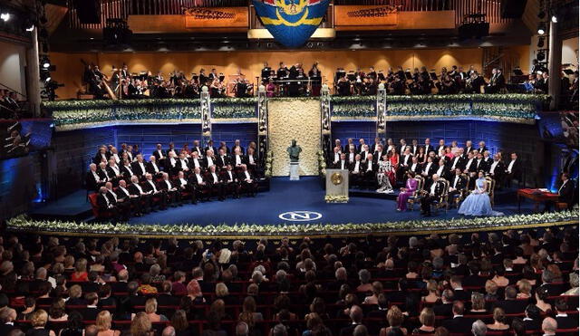 Rey de Suecia entregó hoy Premio Nobel 