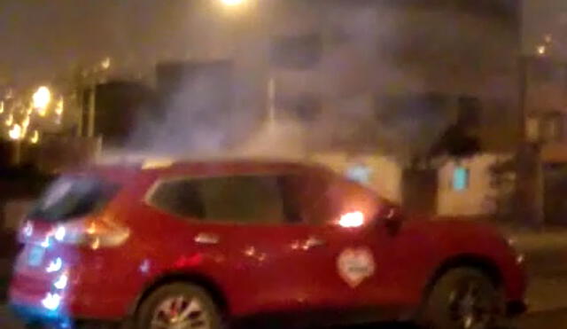 Incendian vehículo de candidato a la alcaldía de Villa María del Triunfo