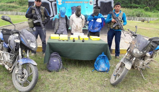 VRAEM: Capturan a 4 narcoterroristas con granadas y mochilas llenas de cocaína