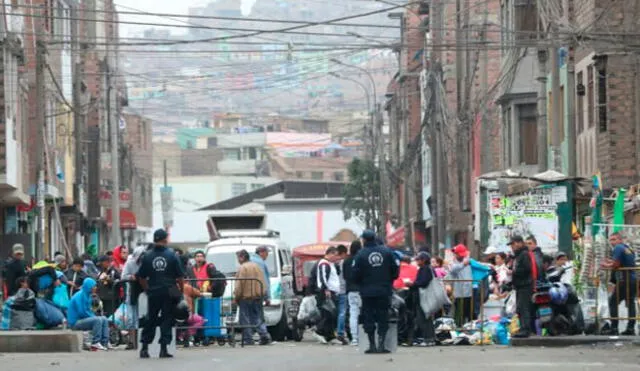 La Victoria: Municipalidad de Lima desaloja a comerciantes informales de Tacora