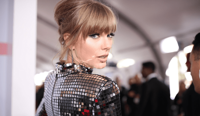 American Music Awards 2018: Taylor Swift se robó todas las miradas en la alfombra roja [FOTOS y VIDEOS]