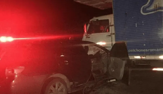 Choque entre auto y camión deja cuatro muertos en Áncash
