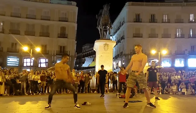 Facebook: peruano enseña a bailar a extranjero en Madrid y así reaccionó el público [VIDEO] 