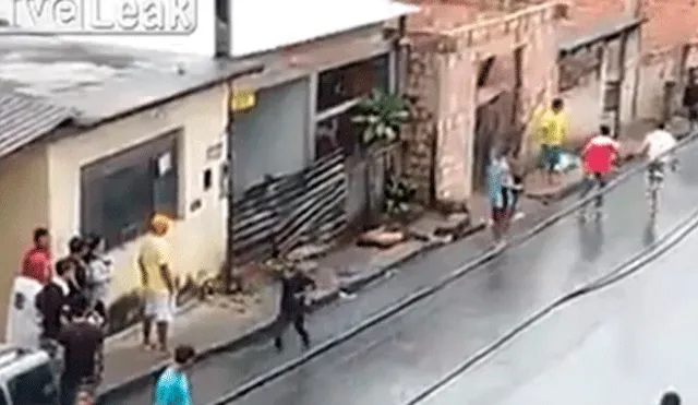 Brasil: joven asesinó a palazos a su padrastro porque dejó desfigurada a su madre [VIDEO]