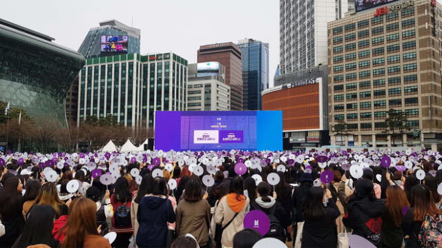 ARMY sospecha que el "Connect, BTS" se parecería a los eventos finales de ARMYPEDIA en Seúl, Corea del Sur.