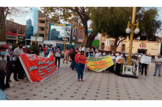 Los trabajadores exigen que sus demandas sean escuchadas por el Ejecutivo. Foto: difusión