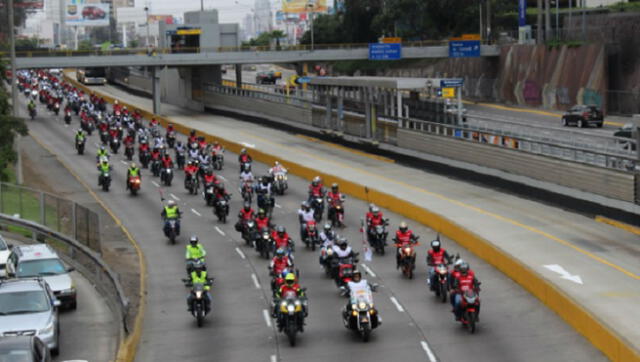 Motociclistas van al TC para levantar prohibición de circular por las vías expresas de Lima