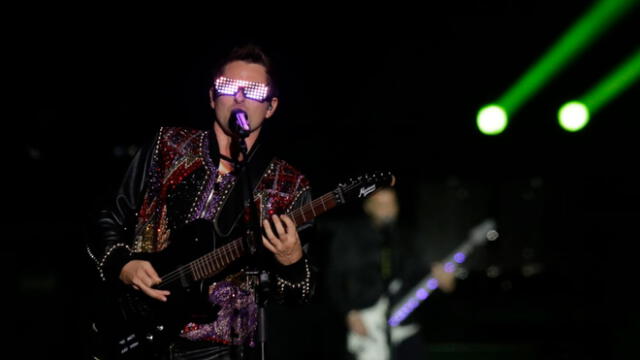 Vocalista de Muse ayuda a su prima en la lucha contra el coronavirus
