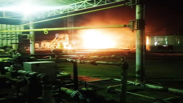 Talara: incendio en planta de almacenamiento de petróleo generó alerta