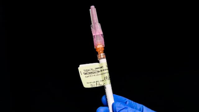 Anteriormente, dos casos en Alaska también reaccionaron a la vacuna Pfizer, pero fue más leve y no requirió hospitalización. Foto: AFP