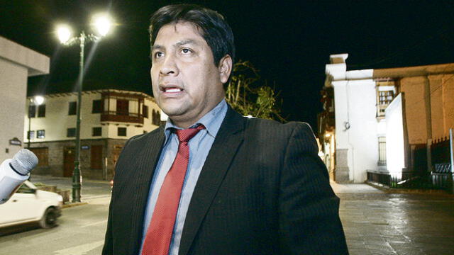 En Cusco investigan si es real boleta que presentó alcalde de Maranura