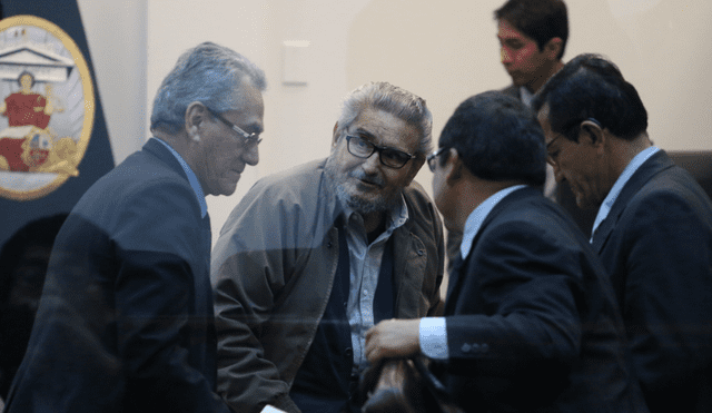 Evalúan sanción para Abimael Guzmán por supuesta amenaza a procuradora