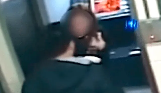 YouTube viral: ladrón le devuelve su dinero a una mujer y se va riéndose de ella por este motivo [VIDEO]