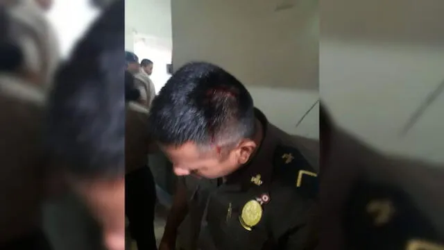 Tumbes: policías fueron atacados por familiares de un presunto delincuente [VIDEO]