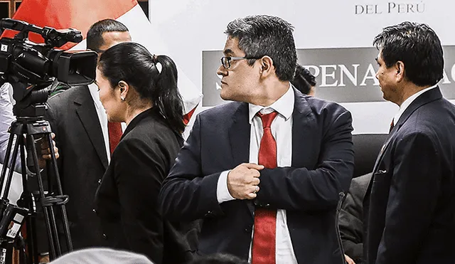 Otra vez. Fiscal Pérez Gómez volverá a enfrentar en audiencia a los abogados de Keiko Fujimori por el pedido de suspensión de Fuerza Popular que podría sacarlos de las próximas elecciones. Fotos: Michael Ramón.