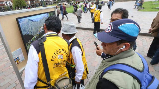 Fotógrafos de Cusco expusieron sus mejores trabajos en la Plaza Mayor [VIDEO]
