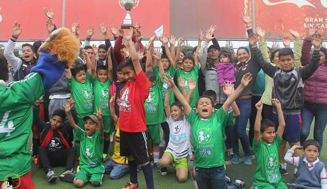 Fundación Fútbol Más ganó  premios en New York y Madrid