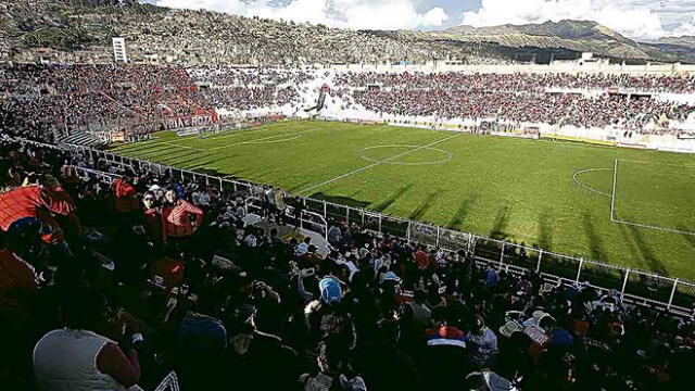 escenario. Se habilitaron tres tribunas del estadio Garcilaso.
