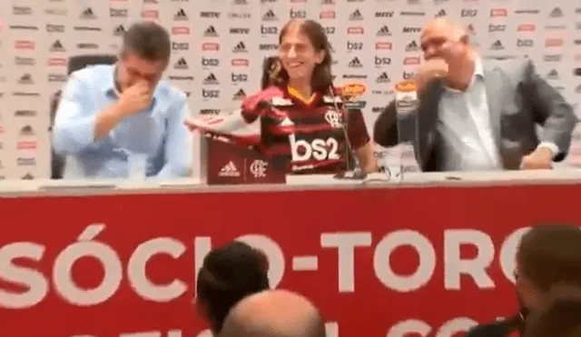 ¡De no creer! Un bochornoso audio interrumpe presentación de Filipe Luís en Flamengo