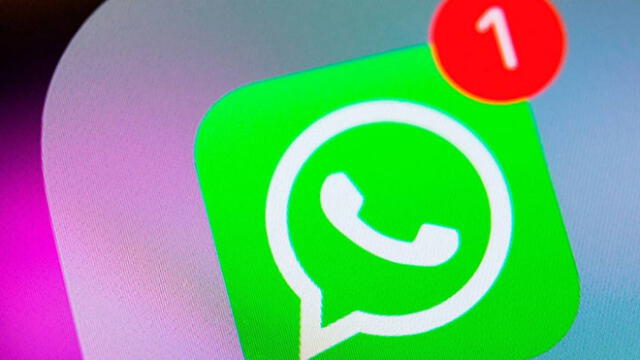 Sí puedes personalizar el tono de un contacto o grupo de WhatsApp?