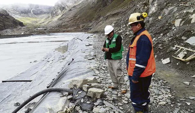 Puno: OEFA advierte vertimiento de aguas ácidas en mina Aruntani