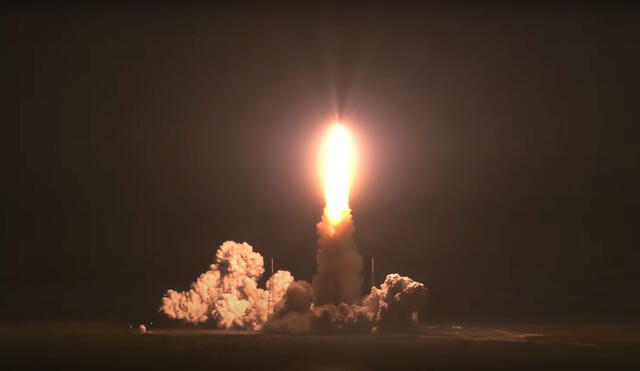 Momento del despegue del cohete SLS de la misión Artemis 1. Foto: NASA