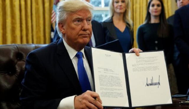 Estados Unidos restablece las visas revocadas por veto migratorio de Donald Trump 
