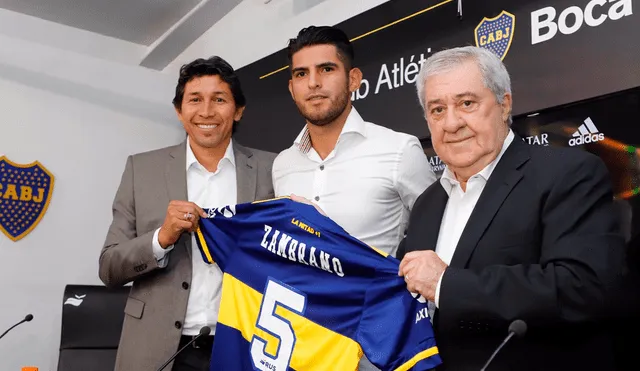 Carlos Zambrano, defensor de la selección peruana, jugará en el elenco de Boca Juniors por tres temporadas.