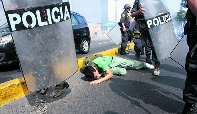 Marcha por la marihuana: violenta represión policial en el Centro de Lima