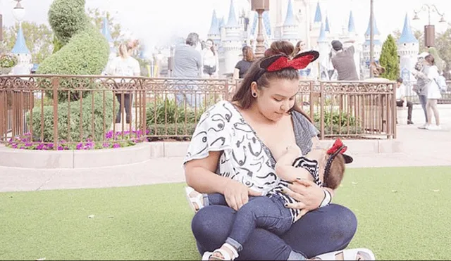 Madre fue humillada en Disney World por querer tomarse foto amamantando