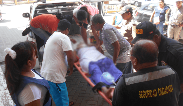 Esposos salvan de morir tras ser embestidos por mototaxi en Talara 