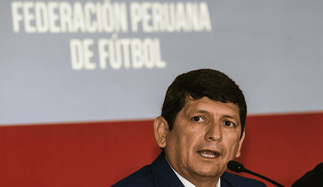 Agustín Lozano se comprometió a ayudar a los clubes de la Liga 1 y Liga 2 ante la crisis que se vive por el coronavirus. | Foto: AFP
